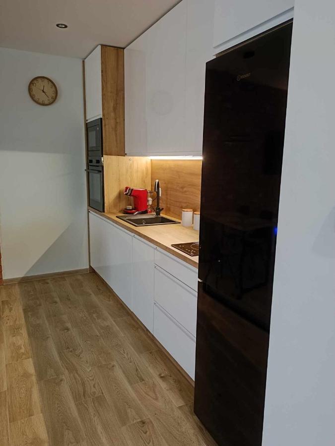 3 Apartment
